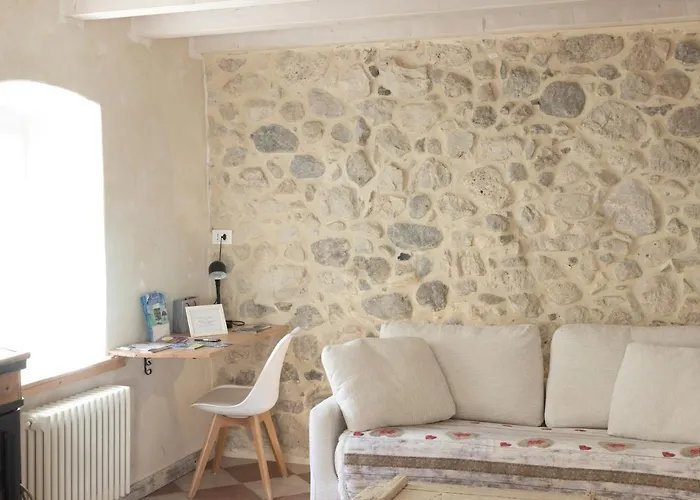 度假居 Valdastico Casetta In Sasso Con Giardino 佩德蒙特