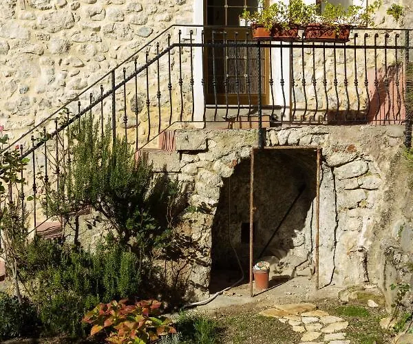 Valdastico Casetta In Sasso Con Giardino 佩德蒙特